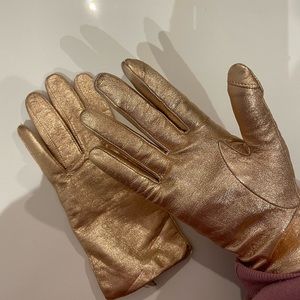 Saks Fifth Ave Rose Gold Tech Gloves